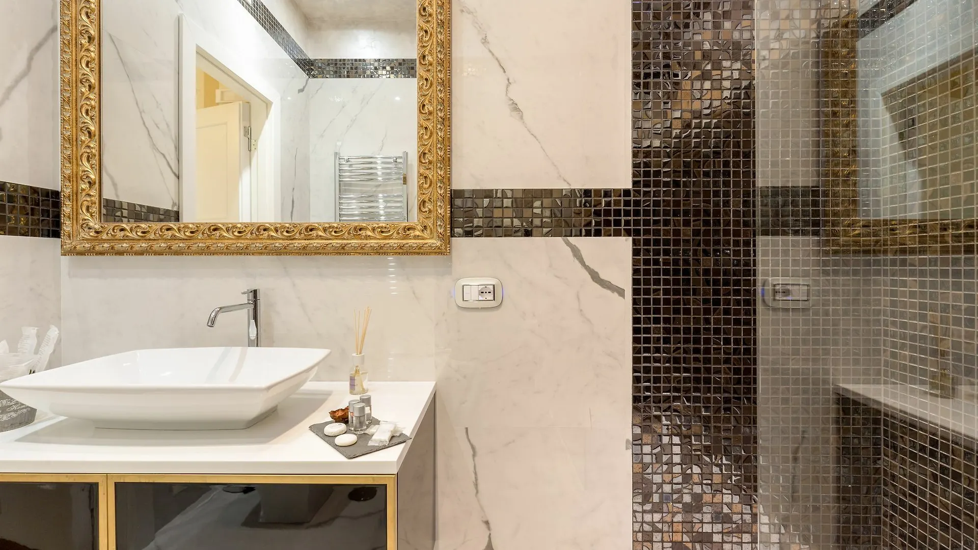 B&B Luxury Piazza Venezia Rome 3*,